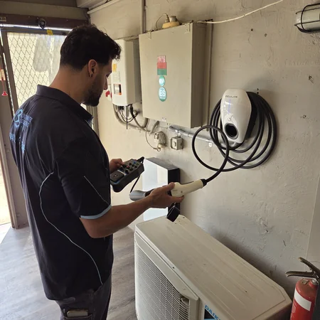 Ocular IQ Home Solar install